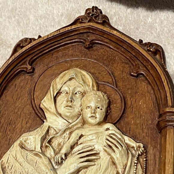 Our Lady of the Rosary" Virgin and Child Bas Relief Wall Hanging - Vintage | Vin - Picture 2 of 13